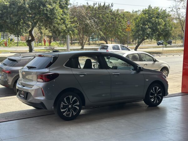 CHEVROLET ÔNIX PREMIER 1.0 AUT 2024 - Imagem 2
