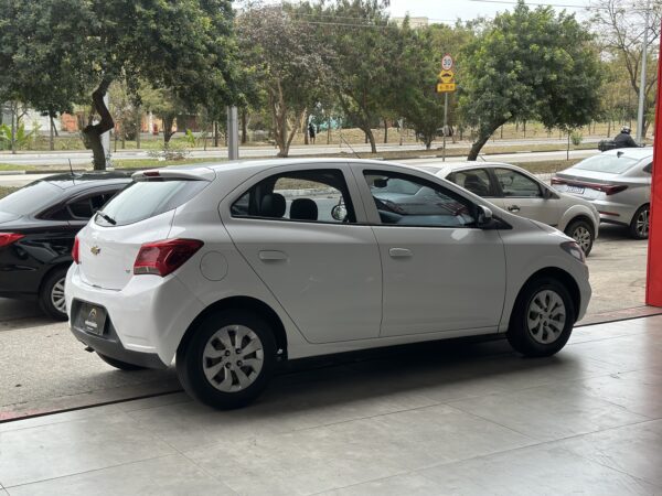 CHEVROLET ÔNIX HATCH LT 1.0 MEC 2019 - Imagem 2
