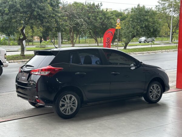 TOYOTA YARIS XL 1.5 AUT FLEX 2022 - Imagem 9